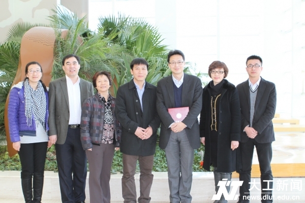 3月14日下午,调研组与同济大学同仁合影