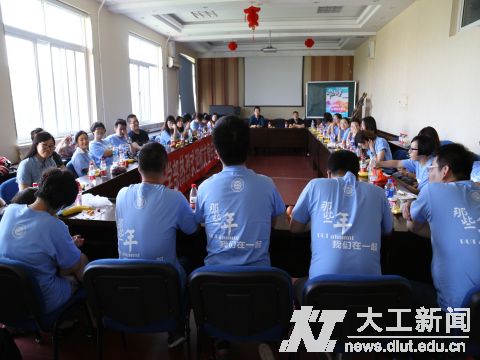 说明: 新闻图片3