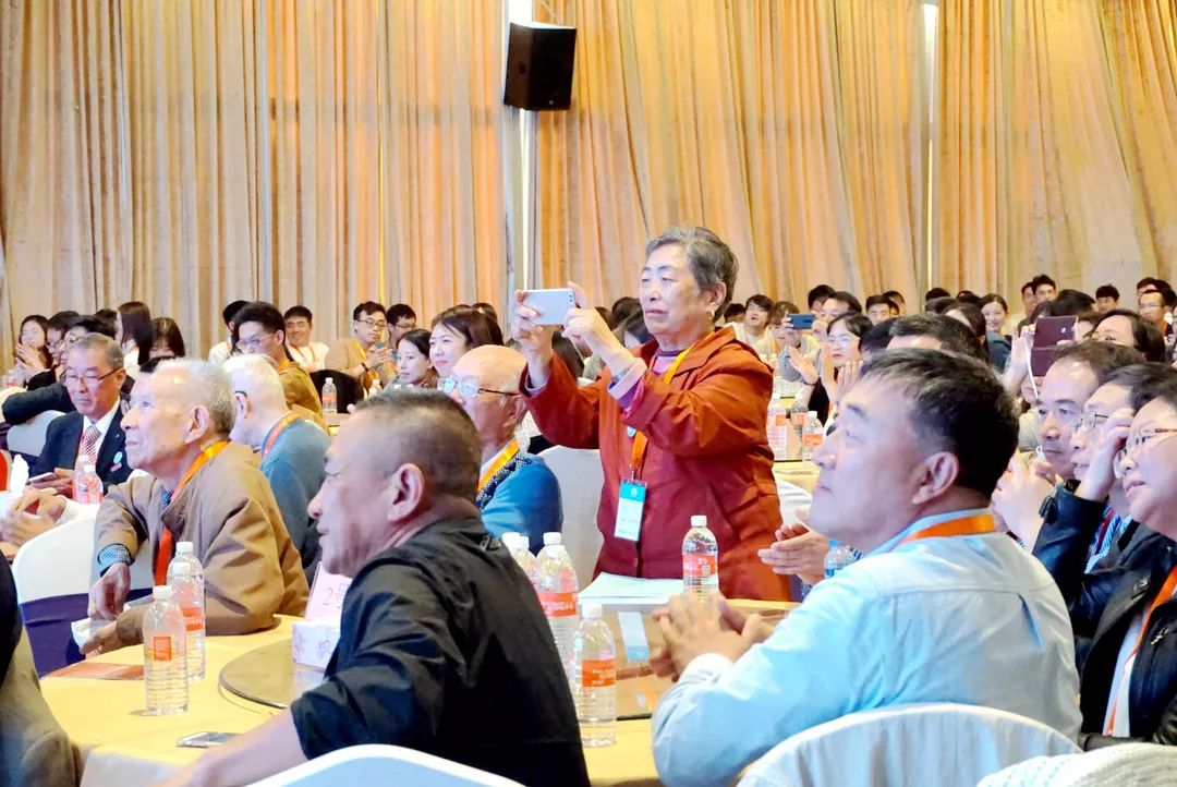 说明: C:\Users\HP\Documents\WeChat Files\rubysuisse\FileStorage\Temp\5436444bcb2c4eaefffcc4f670641bf3.jpg